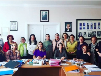 Sosyal Sorumluluk Projesi Olarak Türkiye Yardımsevenler Derneği'ne Rehberlerimiz adına satılan takvimlerin bağışını yaptık